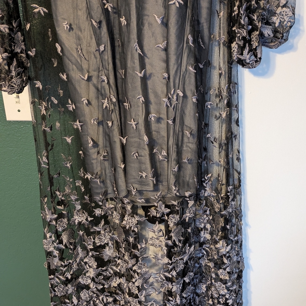 Le Rose Adele Robe - image 5